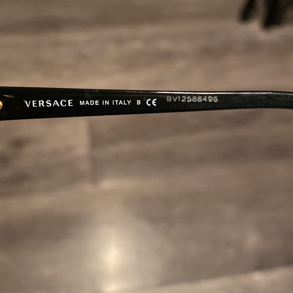 Versace eye glasses - Picture 10 of 12